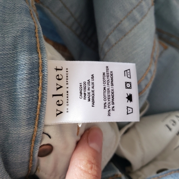 Velvet by Graham & Spencer Toni Skinny Jeans - Picture 7 of 8